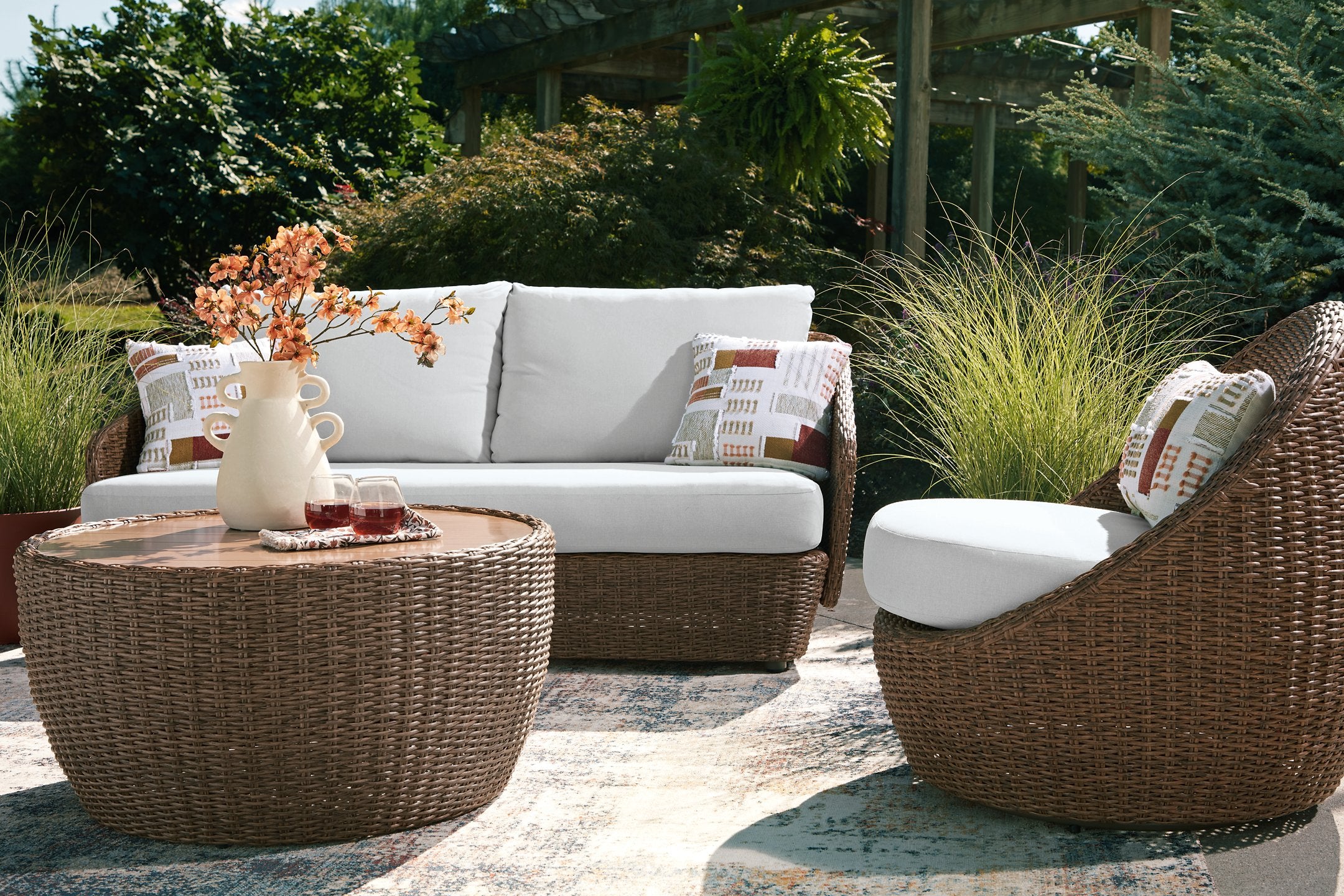 Double Point Outdoor Seating Set - Ideal Furniture (Fresno,CA)