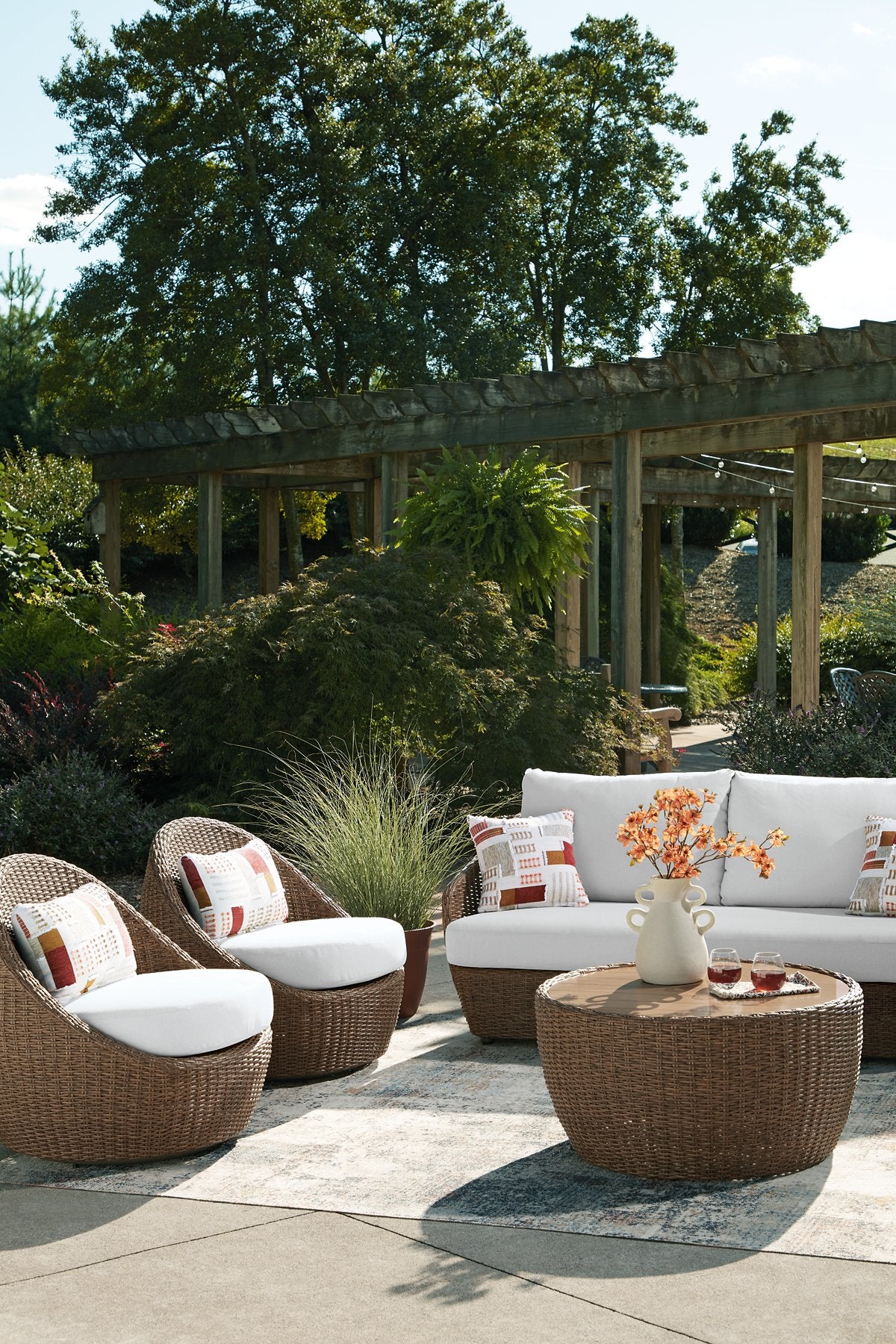 Double Point Outdoor Seating Set - Ideal Furniture (Fresno,CA)