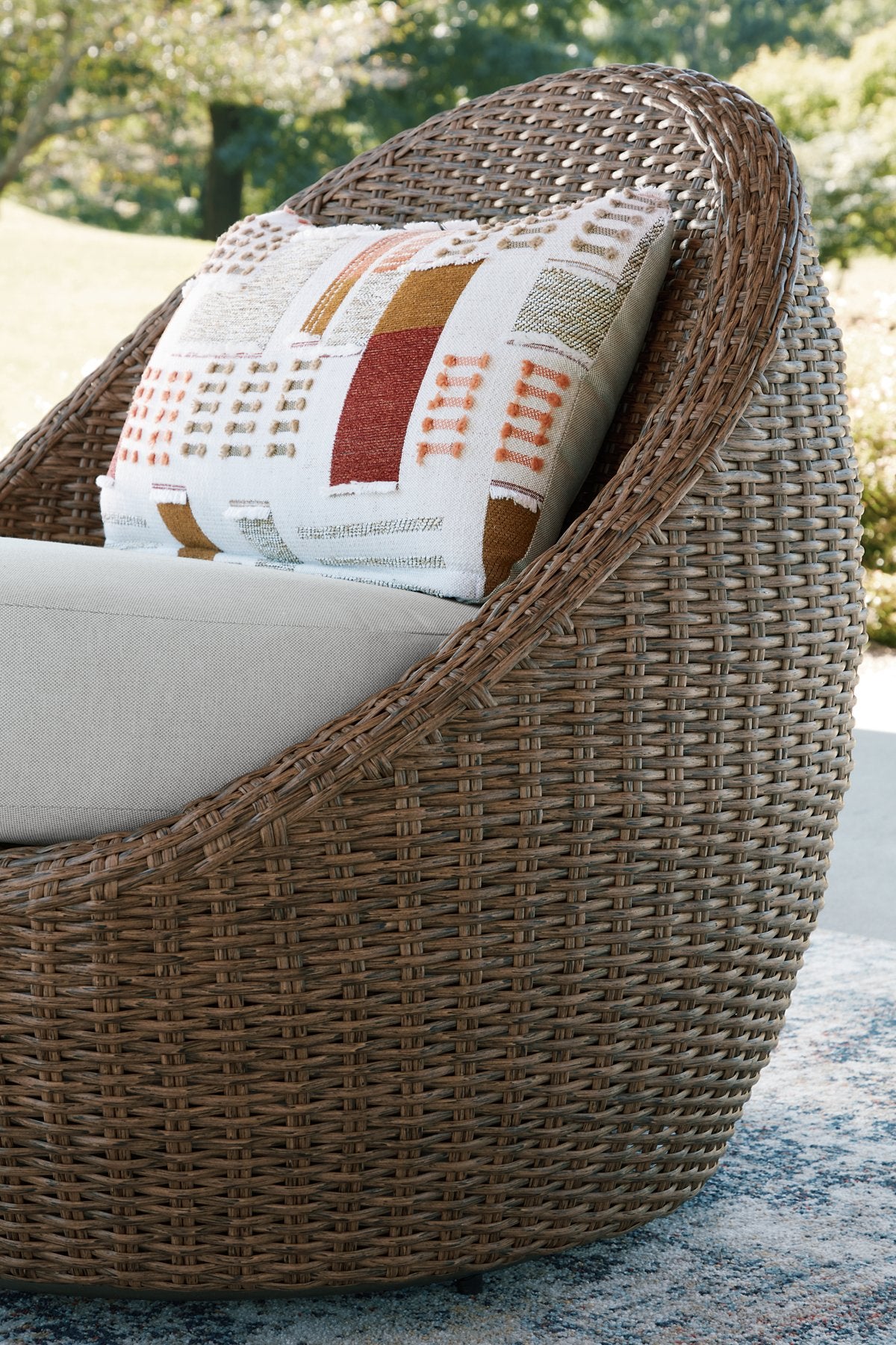 Double Point Outdoor Seating Set - Ideal Furniture (Fresno,CA)