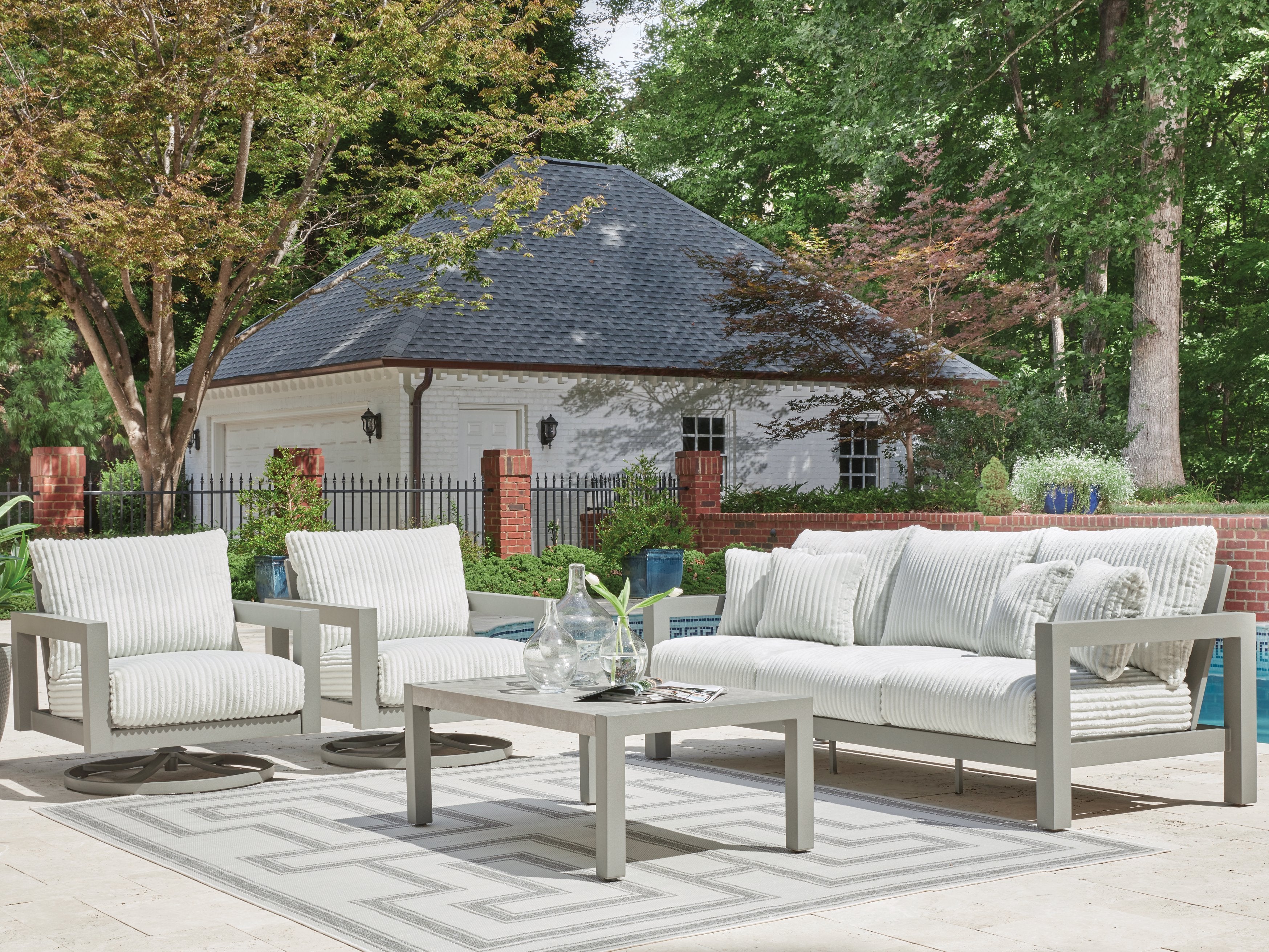 Hurley Park Outdoor Package - Ideal Furniture (Fresno,CA)