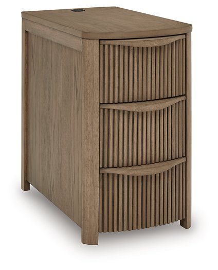 Camdill Chairside End Table - Ideal Furniture (Fresno,CA)