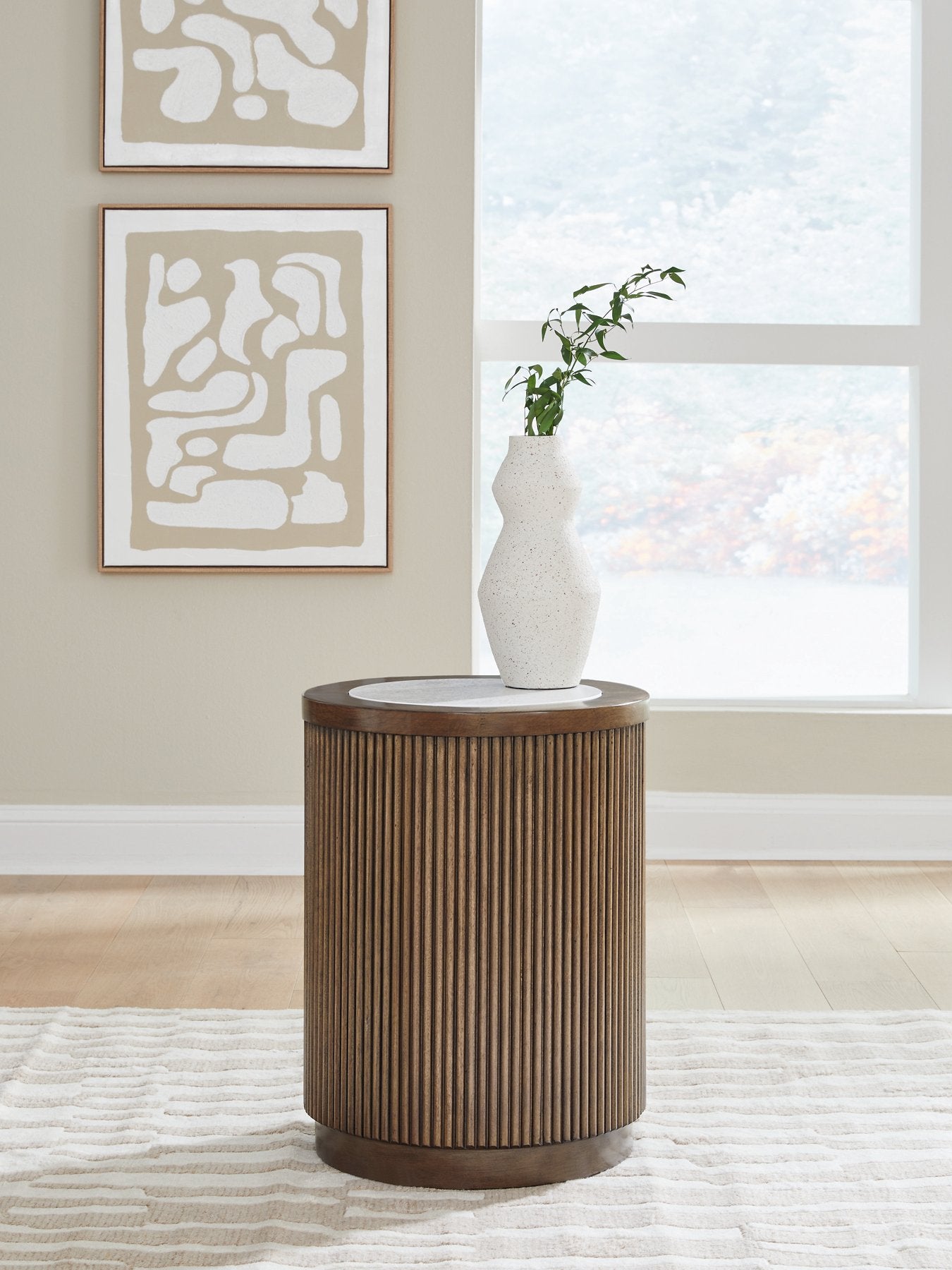Hadonna End Table - Ideal Furniture (Fresno,CA)