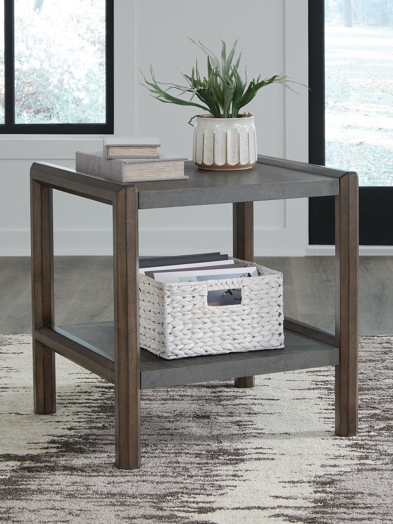 Kallenny End Table - Ideal Furniture (Fresno,CA)
