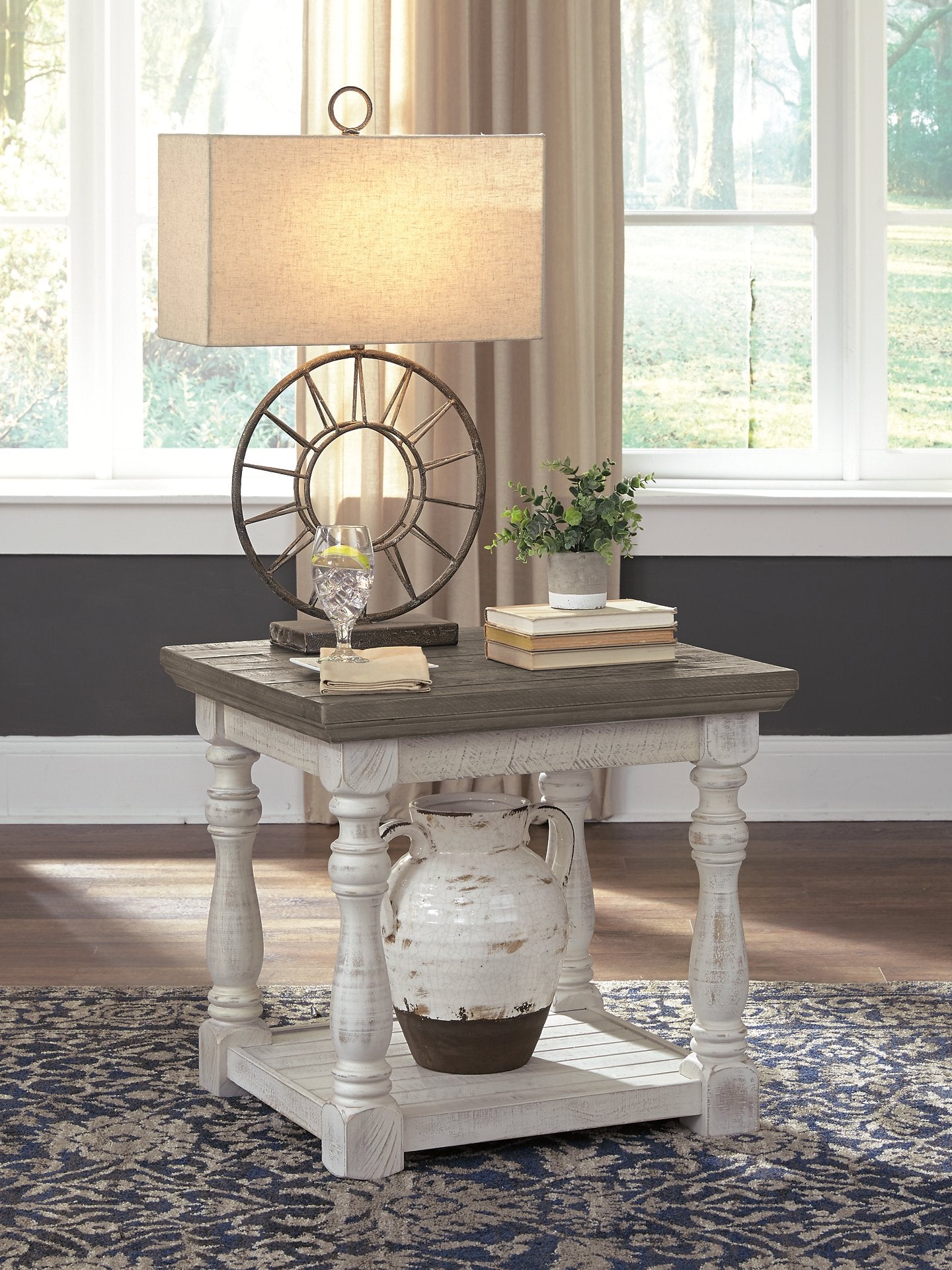 Havalance End Table - Ideal Furniture (Fresno,CA)