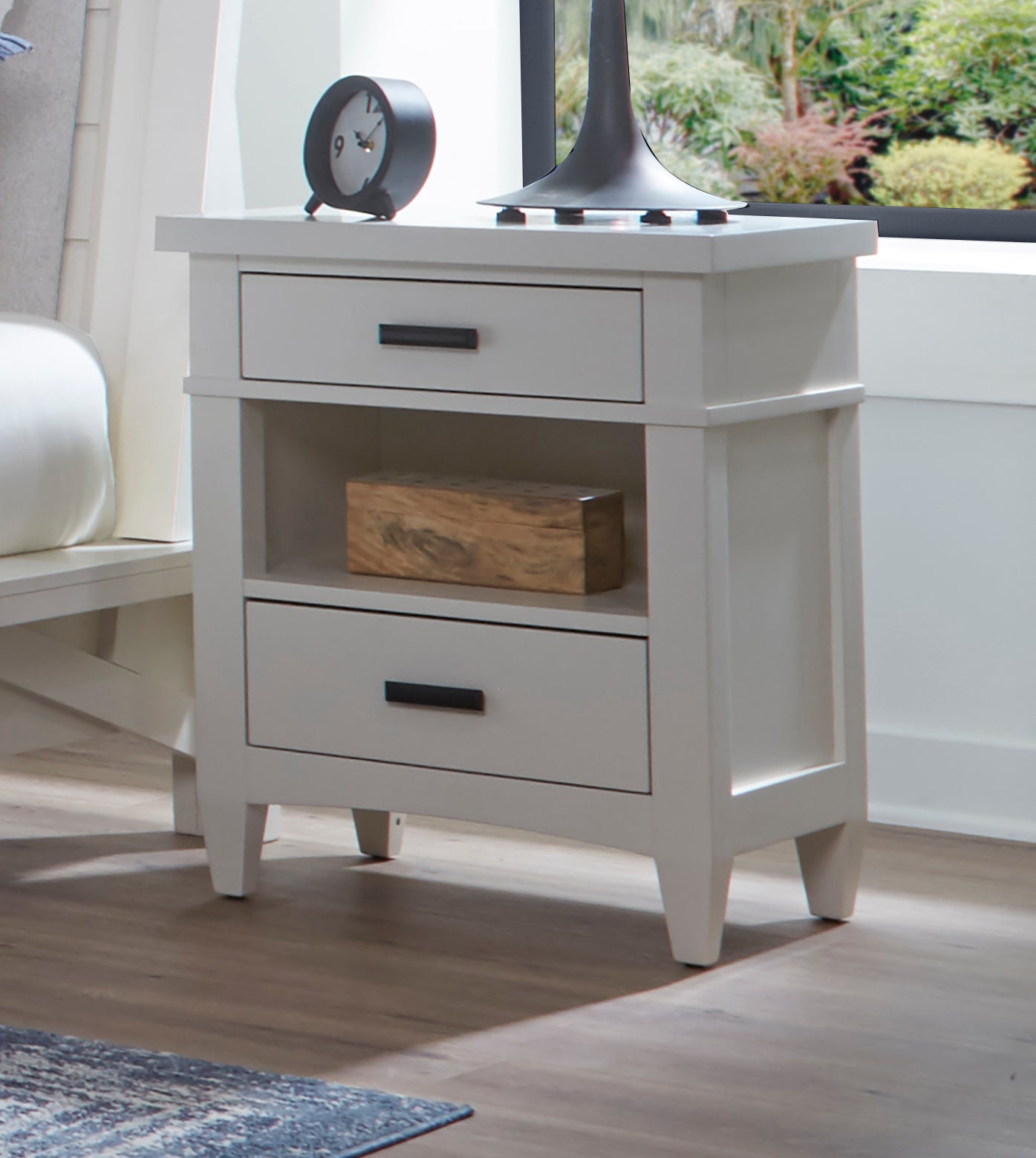 Parker House Americana Modern Bedroom Queen Shelter Bed 2 Nightstands and Dresser with Mirror