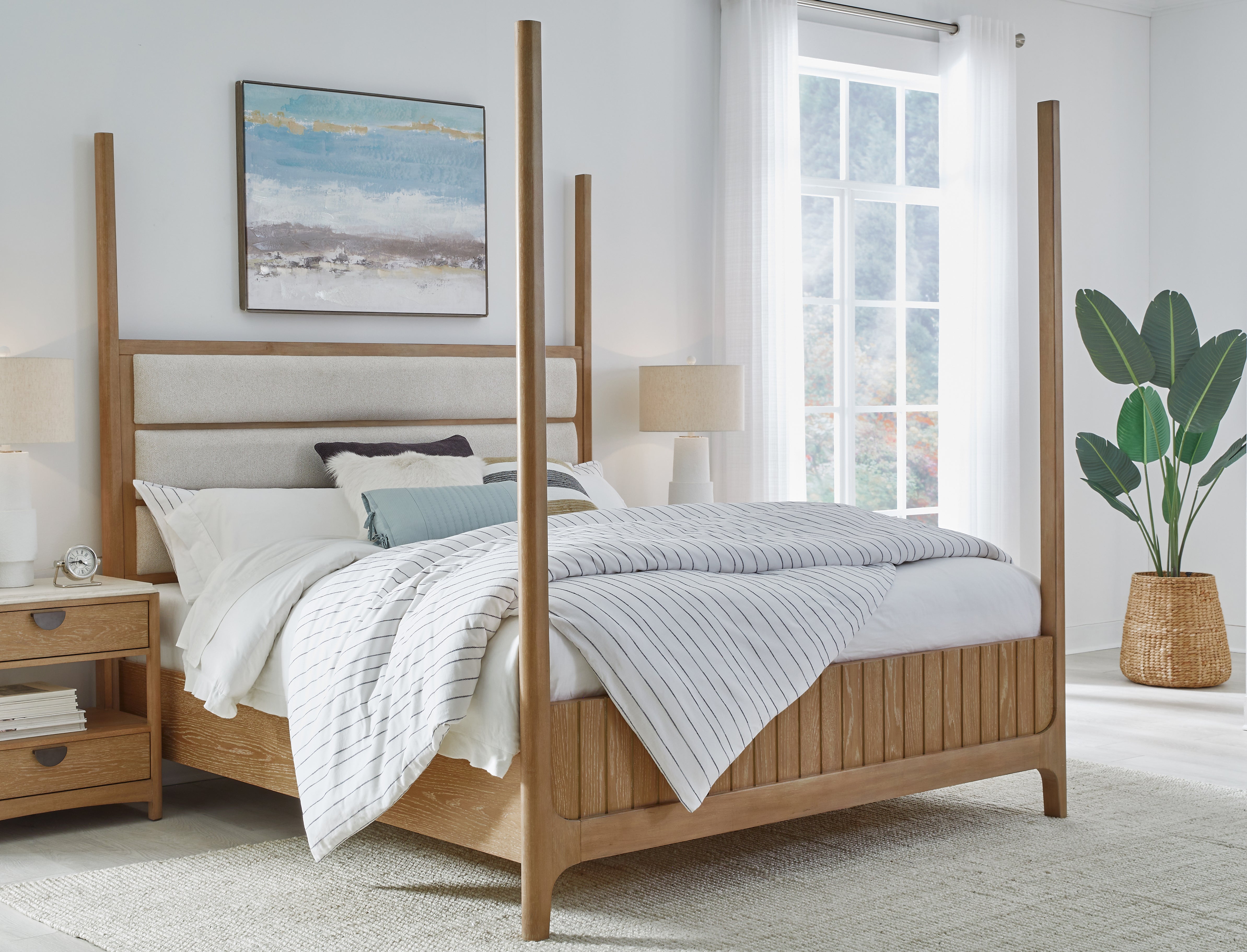 Parker House Escape - Bedroom Queen Poster Bed with 2 Nightstands