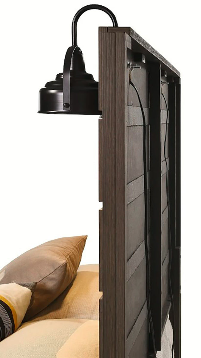 Crown Mark Furniture Carter Queen Platform Bed in Brown