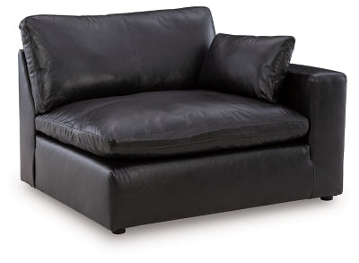 Emilia Sectional - Ideal Furniture (Fresno,CA) 