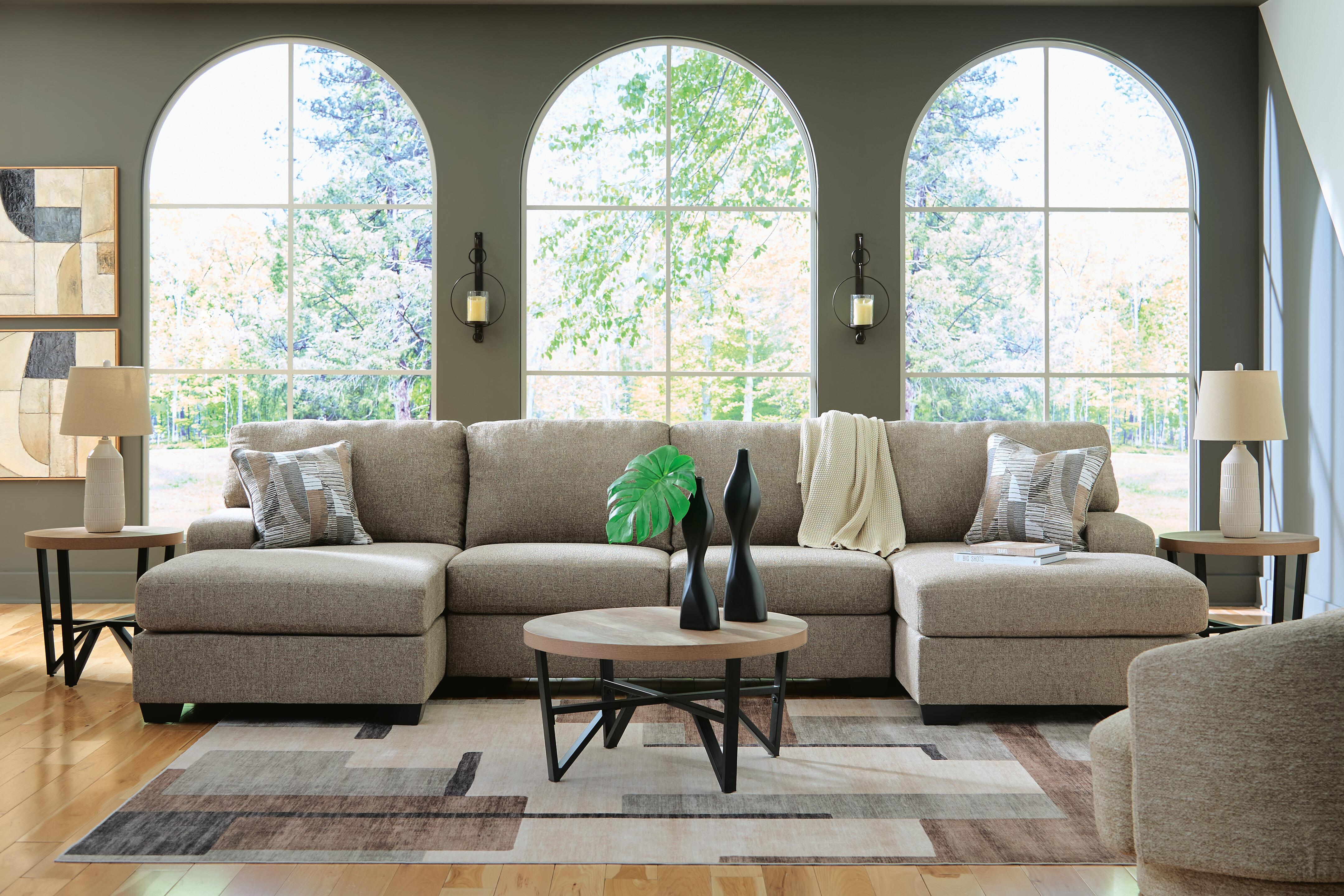 Newellen Sectional with Chaise - Ideal Furniture (Fresno,CA) 