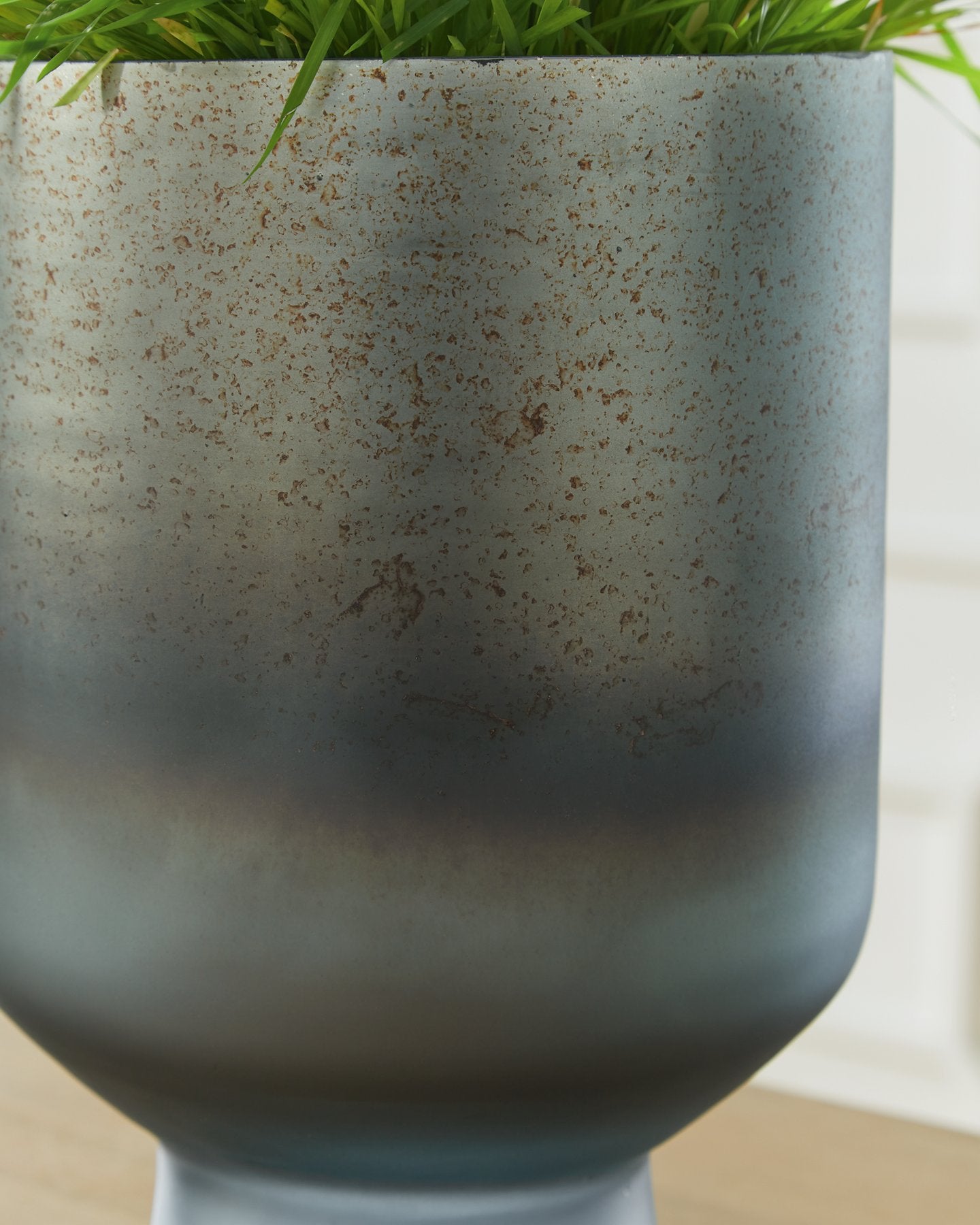 Pennmore Vase - Ideal Furniture (Fresno,CA) 