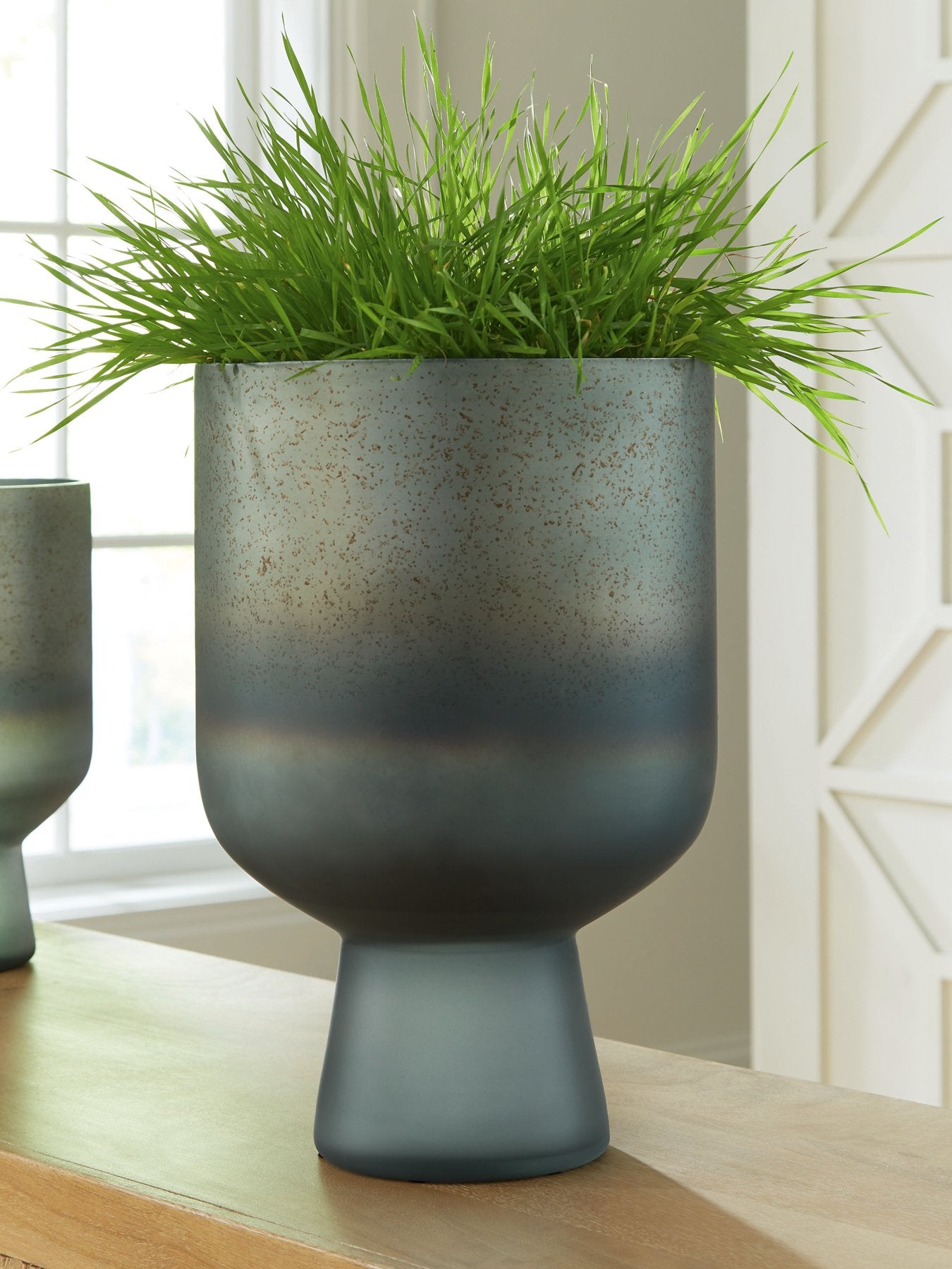 Pennmore Vase - Ideal Furniture (Fresno,CA) 