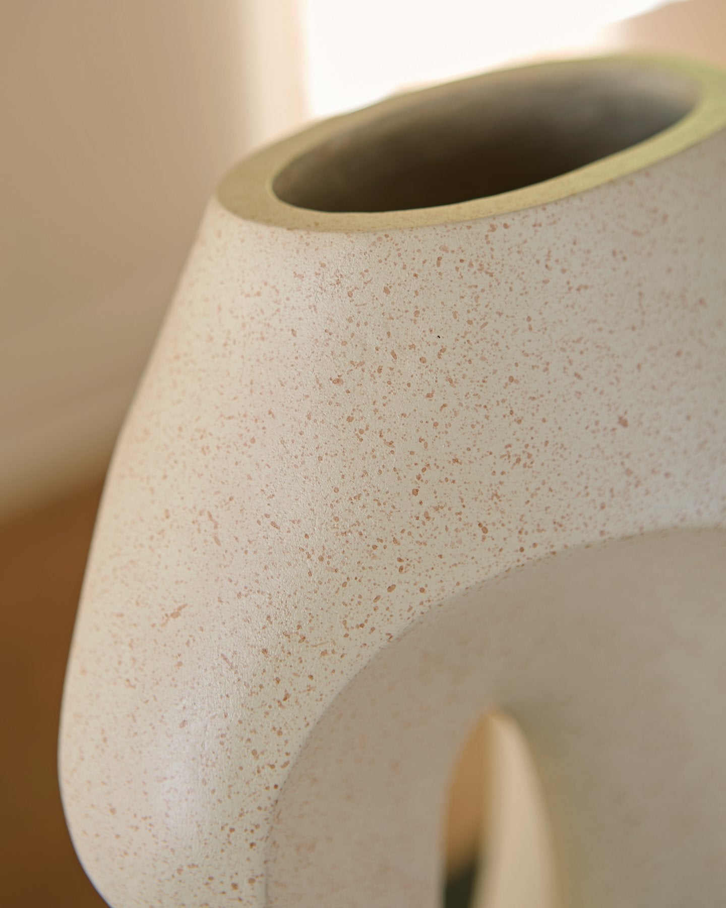 Odion Vase - Ideal Furniture (Fresno,CA) 