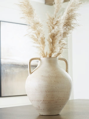 Justy Vase - Ideal Furniture (Fresno,CA) 
