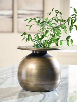 Fedorleigh Vase - Ideal Furniture (Fresno,CA) 