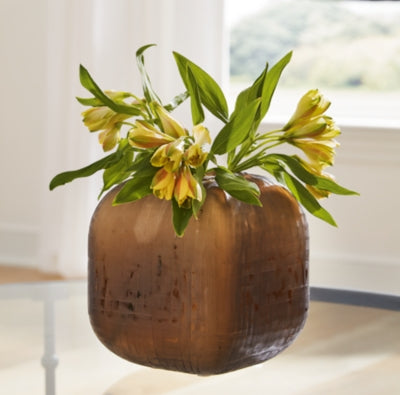 Capard Vase - Ideal Furniture (Fresno,CA) 
