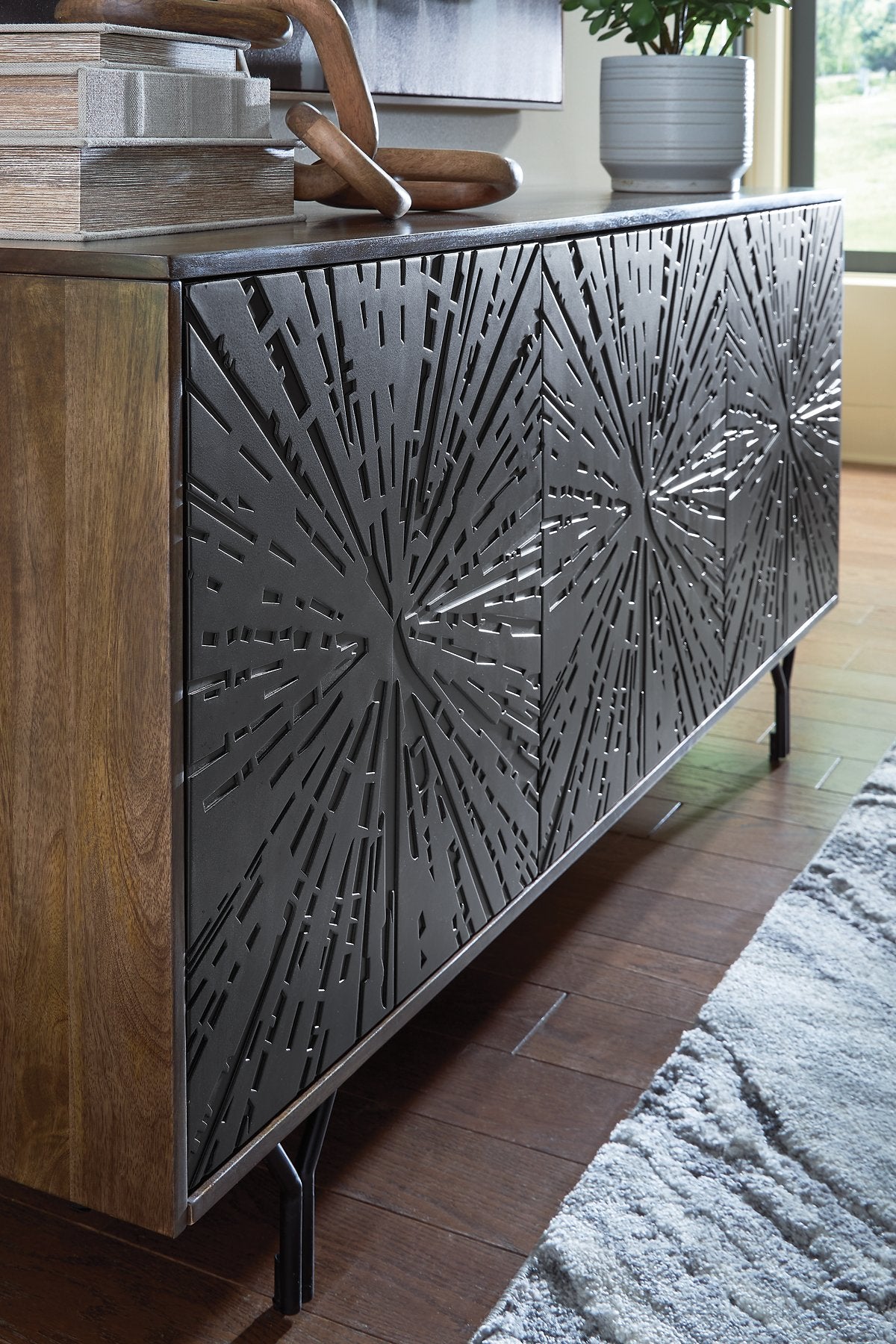 Lavinmont Accent Cabinet - Ideal Furniture (Fresno,CA) 