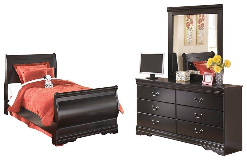 Huey Vineyard Bedroom Set - Ideal Furniture (Fresno,CA) 