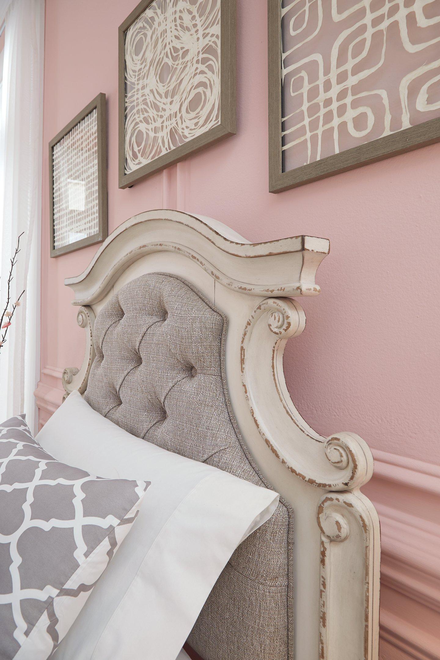 Realyn Upholstered Bed - Ideal Furniture (Fresno,CA) 