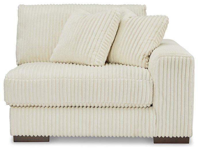 Lindyn Sectional - Ideal Furniture (Fresno,CA) 
