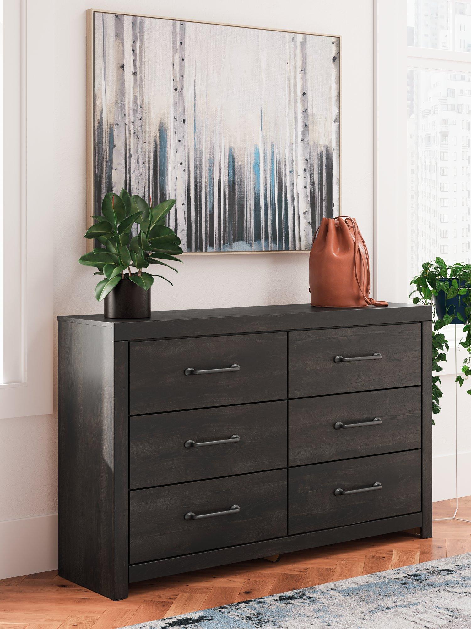 Hollivern Dresser and Mirror - Ideal Furniture (Fresno,CA) 