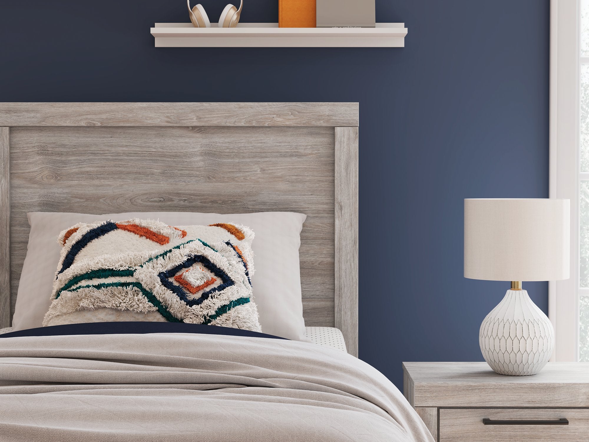 Broachmyn Bed - Ideal Furniture (Fresno,CA) 