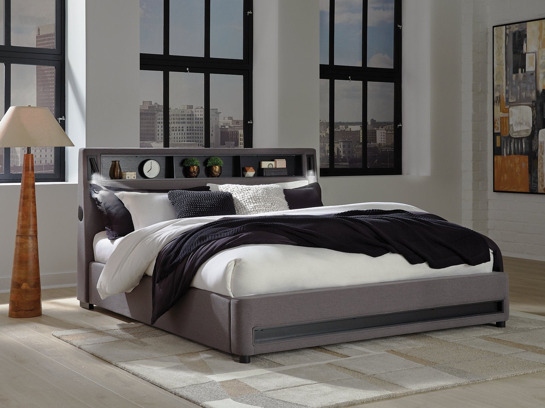 Verishaw Upholstered Bed - Ideal Furniture (Fresno,CA) 
