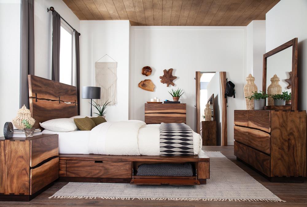 Winslow California King, E.King & Queen Bed Smokey Walnut and Coffee Bean - Ideal Furniture (Fresno,CA) 