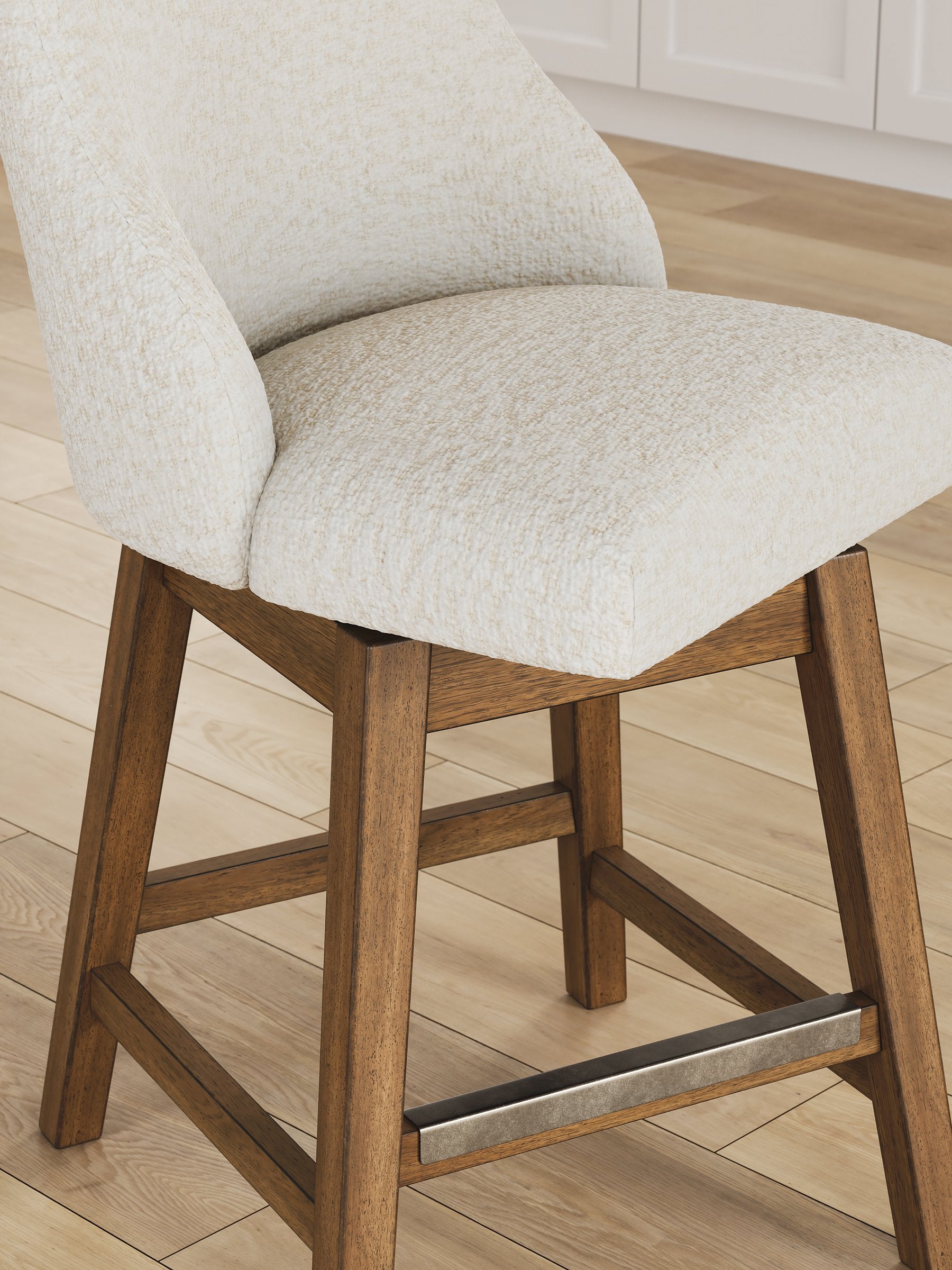 Cabalynn Counter Height Barstool - Ideal Furniture (Fresno,CA) 