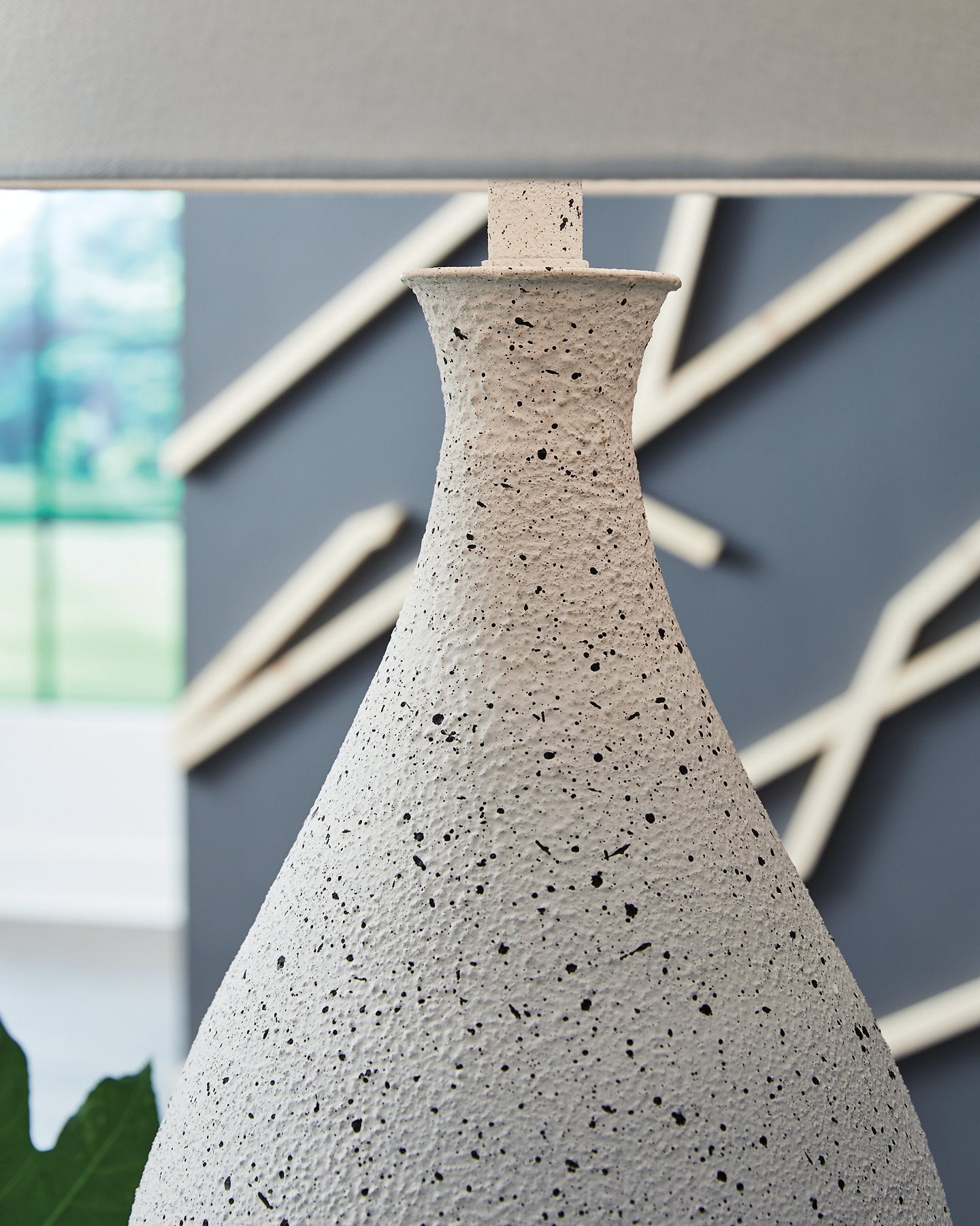 Wyattford Table Lamp - Ideal Furniture (Fresno,CA) 