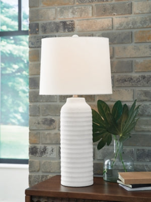 Vauville Table Lamp (Set of 2) - Ideal Furniture (Fresno,CA) 