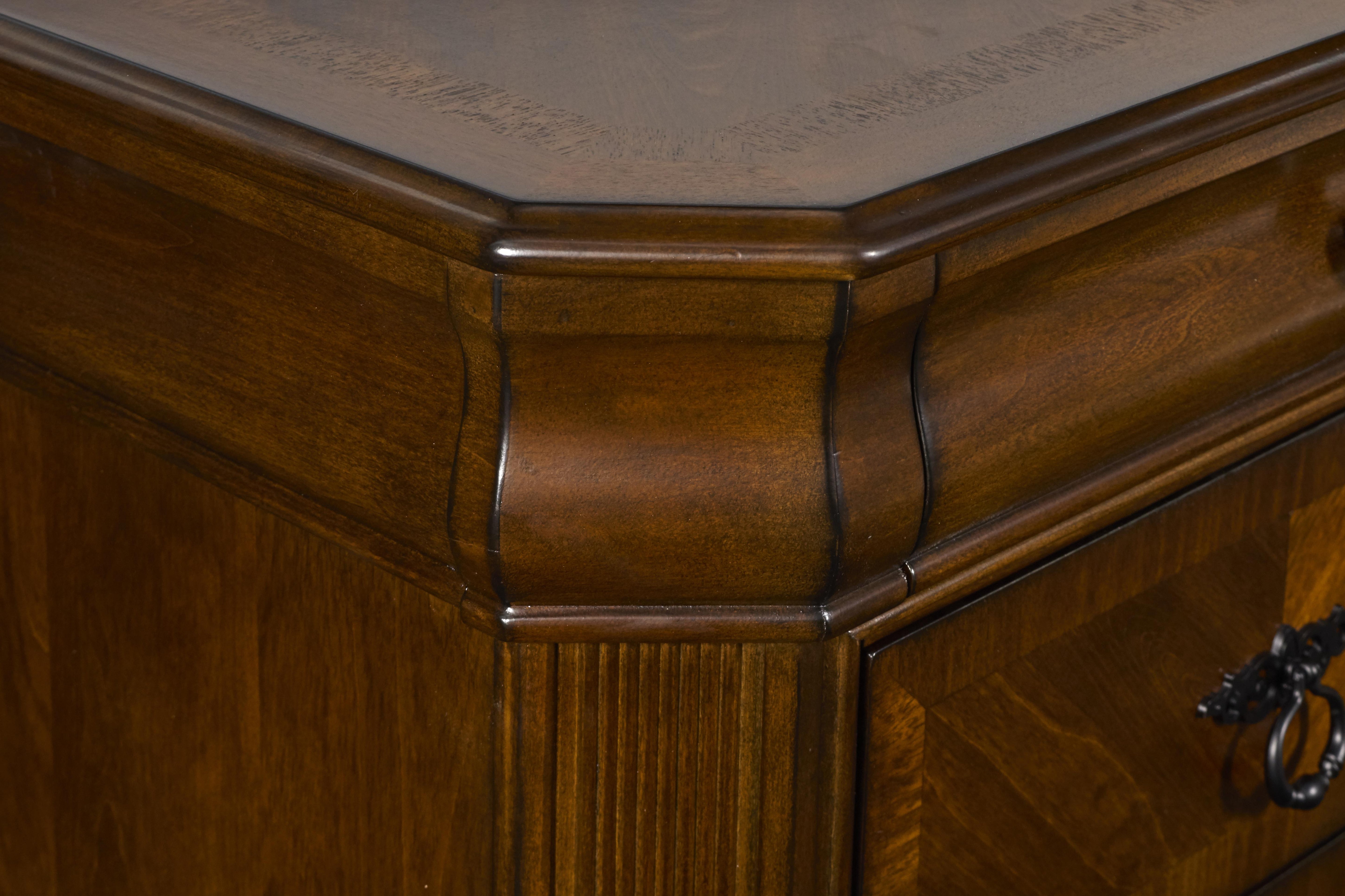 SHERIDAN NIGHTSTAND- BURNISHED CHERRY - Ideal Furniture (Fresno,CA) 