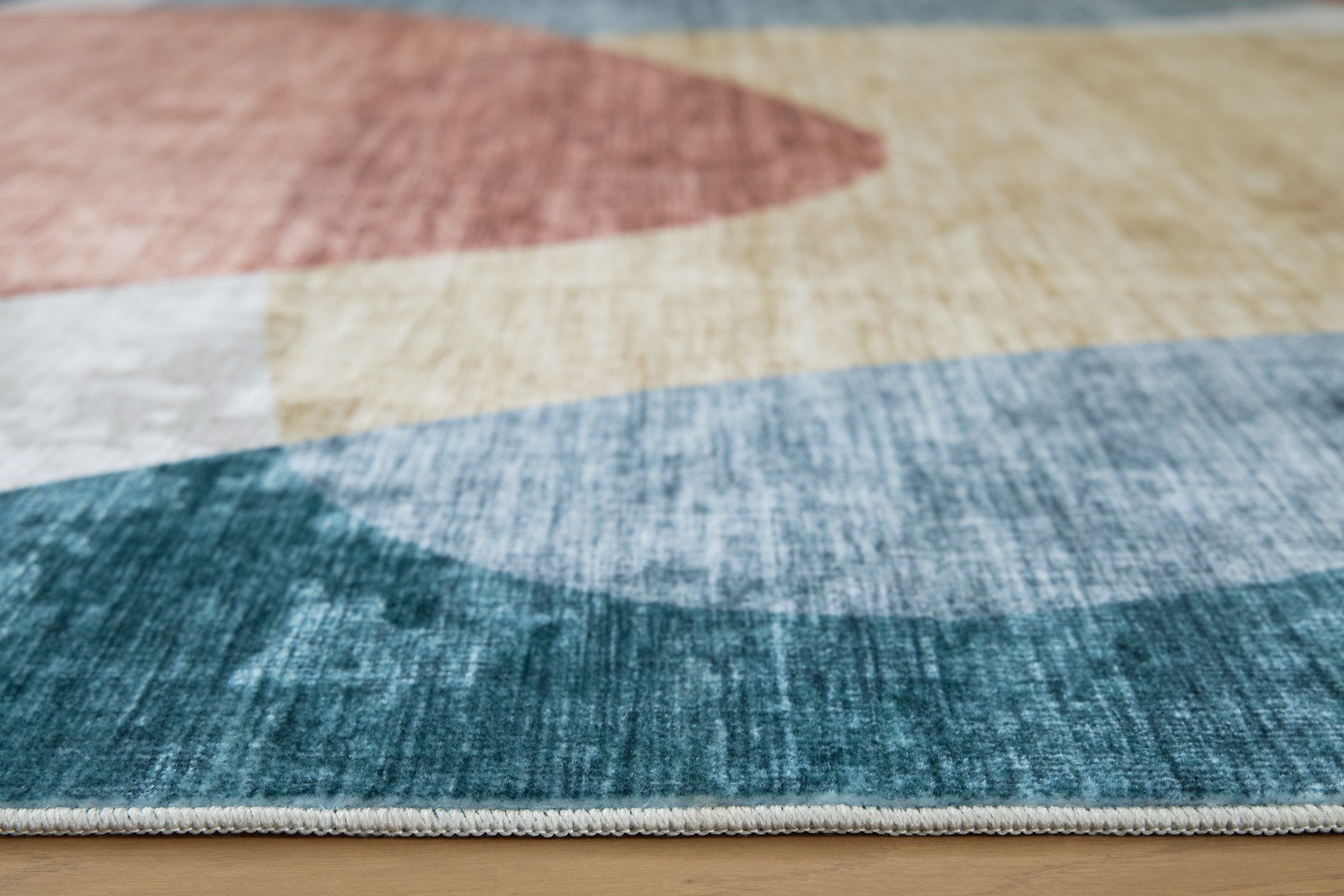 Chanleigh Washable 7'6" x 9'6" Area Rug - Ideal Furniture (Fresno,CA) 