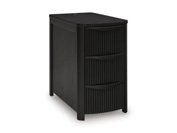 Camdill Chairside End Table - Ideal Furniture (Fresno,CA) 
