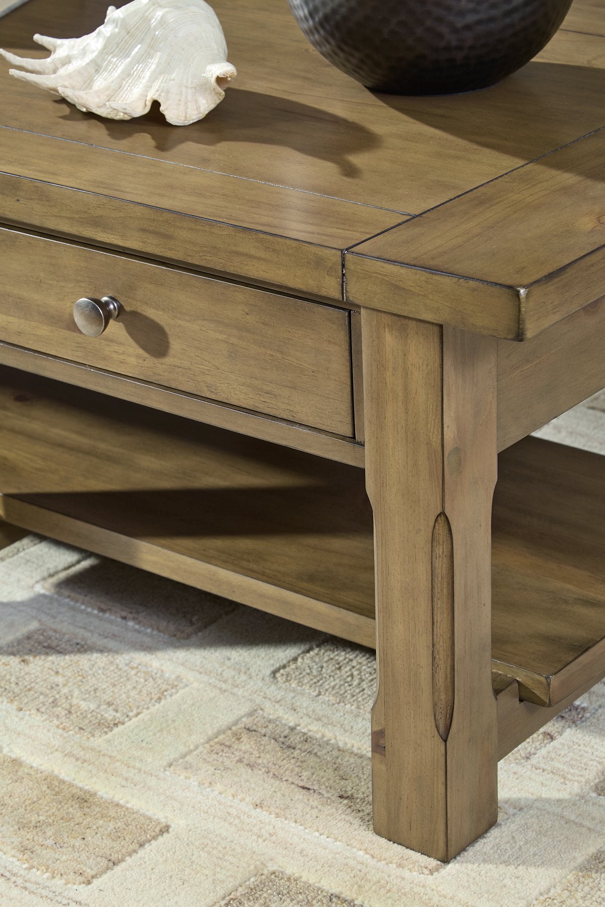 Vandenmore Coffee Table - Ideal Furniture (Fresno,CA) 