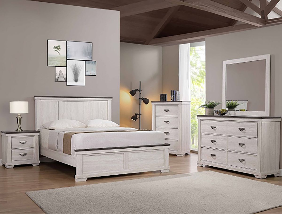 Crown Mark Furniture Leighton 4 Drawer Chest in White - Ideal Furniture (Fresno,CA) 