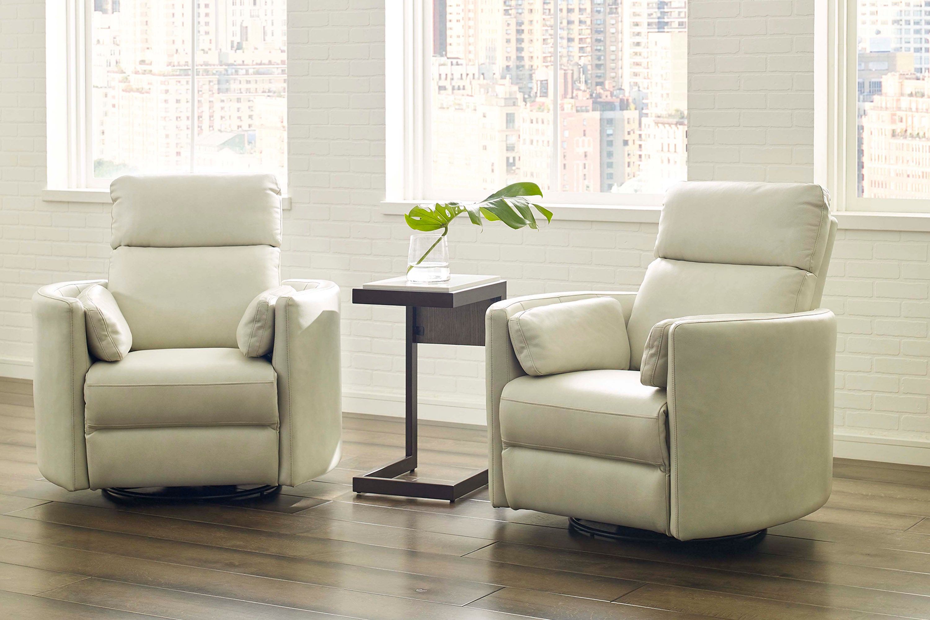 Parker Living Radius - Florence Ivory - Powered By Freemotion Cordless Power Swivel Glider Recliner